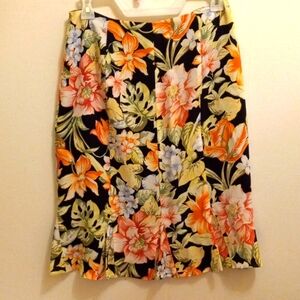 TALBOTS FLORAL SKIRT